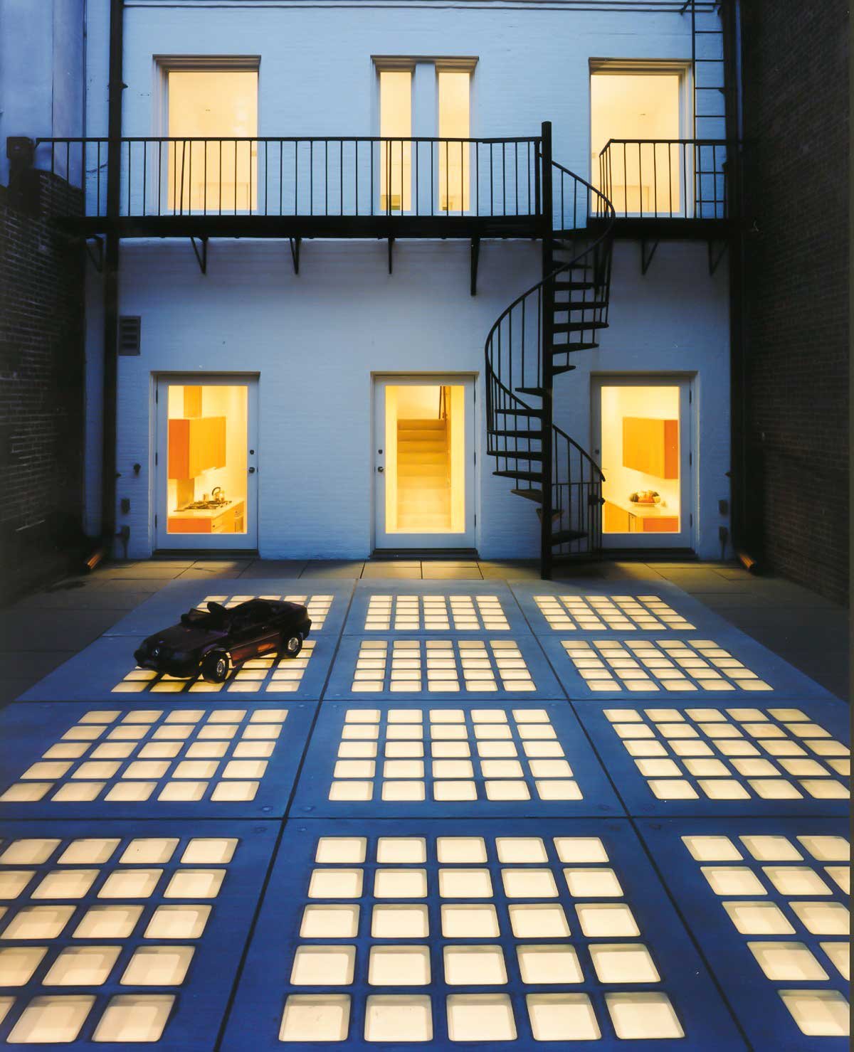 Rooftop-amenity-deck-with-walkable-skylight