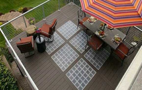 Walkable-skylight-on-luxury-rooftop